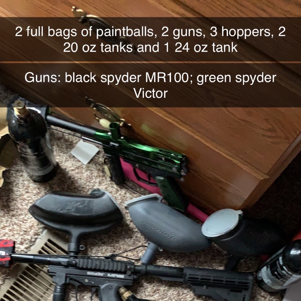 Black spyder mr100 and green spyder victor. Comes with everything seen in pics